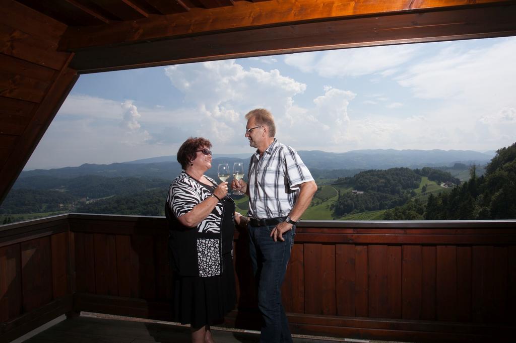 Hotel Weingut Rebenhof Moarhauser Ratsch an der Weinstraße Pokoj fotografie